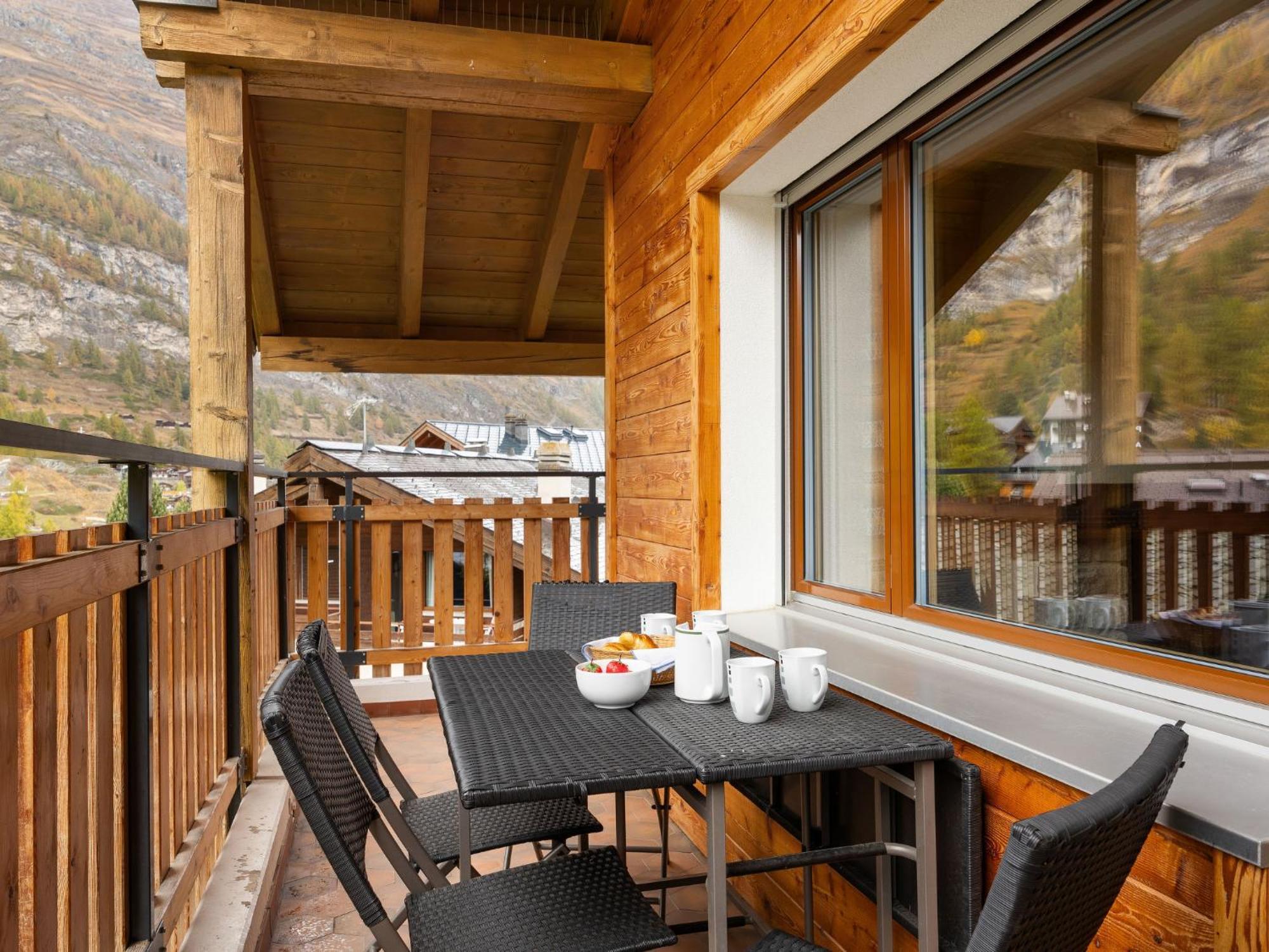 Apartment Silence-1 By Interhome Zermatt Eksteriør bilde